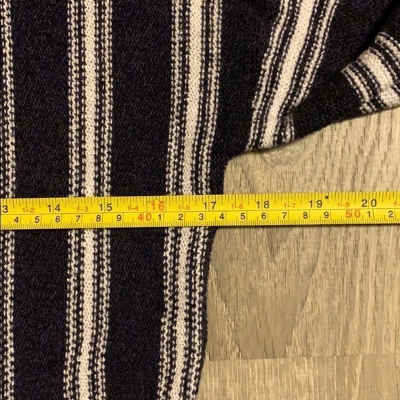Express Tie Back Sweater - Picture 7 of 12